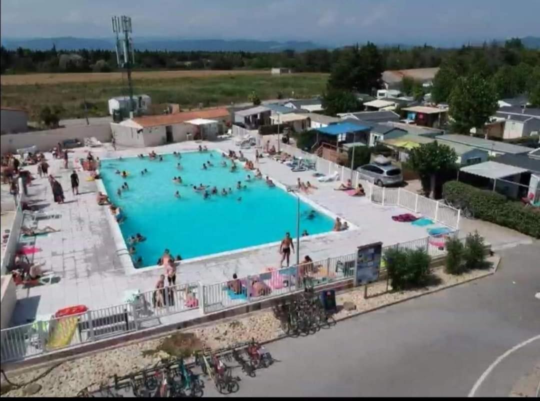 Vacances Familiales Dans Camping Avec Piscine เฟรฌูส ภายนอก รูปภาพ