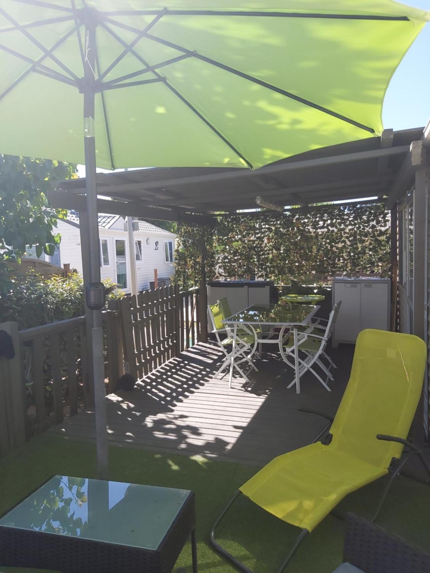 Vacances Familiales Dans Camping Avec Piscine เฟรฌูส ภายนอก รูปภาพ